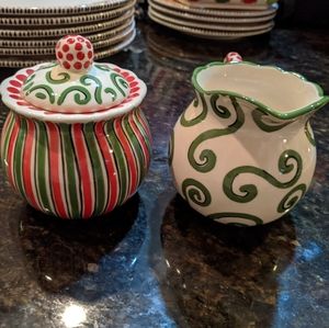 Simply Christmas Cream and Sugar Set